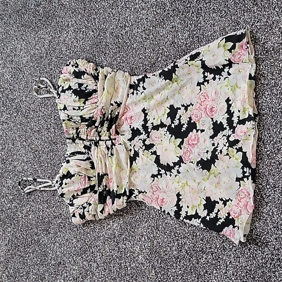 Seductions Corset Top - Picture 1 of 4